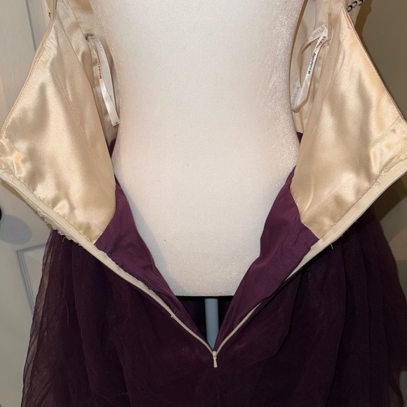 Elegant Deep Purple and Cream Evening Dress HOCO Party Dress Prom - Picture 11 of 12